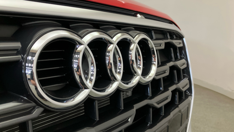 Audi Q2 30 TFSI 116 S Line 5dr Petrol Estate